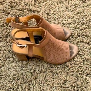Franco Sarto Sandals Size 7